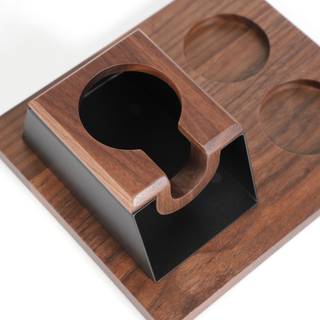 Sopresta Premium Tamper station til 58mm i Valnød