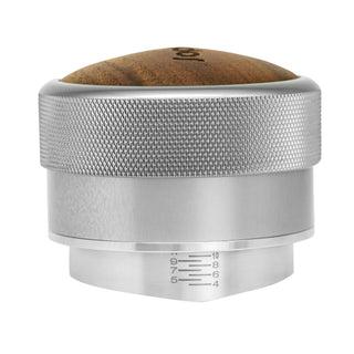  Sopresta Premium 58mm Kaffefordeler med Valnød fra siden