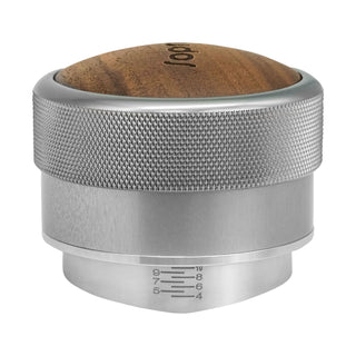 Sopresta Premium 54mm Kaffefordeler med Valnød (Passer til Sage Barista serien)